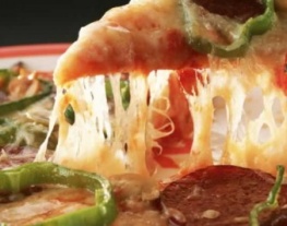 recepten_vandaag_pizza_met_kruidenroom_en_bospaddestoelen