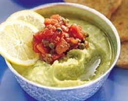 recepten_vandaag_favadip_met_tomaten-kappertjessaus