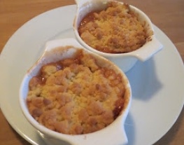 receptenvandaag peer appelcrumble met een vleugje licor 43