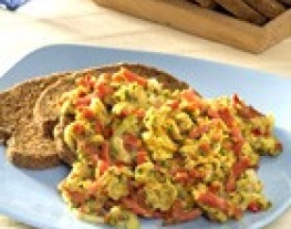 recepten vandaag boerenomelet spek scrambled