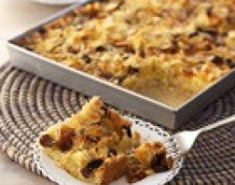16 appelplaatkoek met rozijnen, kaneel en amandelschaafsel